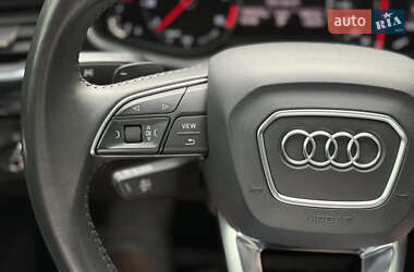 Внедорожник / Кроссовер Audi Q7 2015 в 