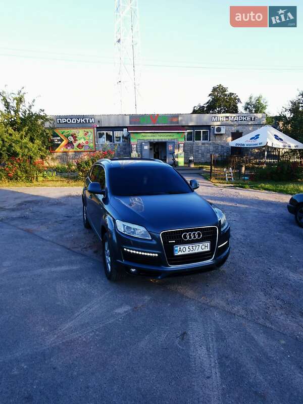 Внедорожник / Кроссовер Audi Q7 2007 в Виннице
