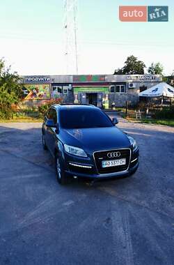 Внедорожник / Кроссовер Audi Q7 2007 в 