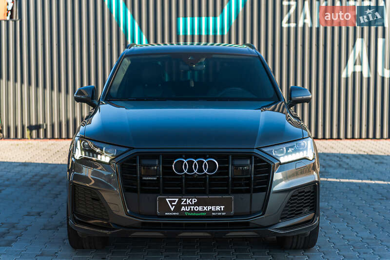 Внедорожник / Кроссовер Audi Q7 2019 в Мукачево