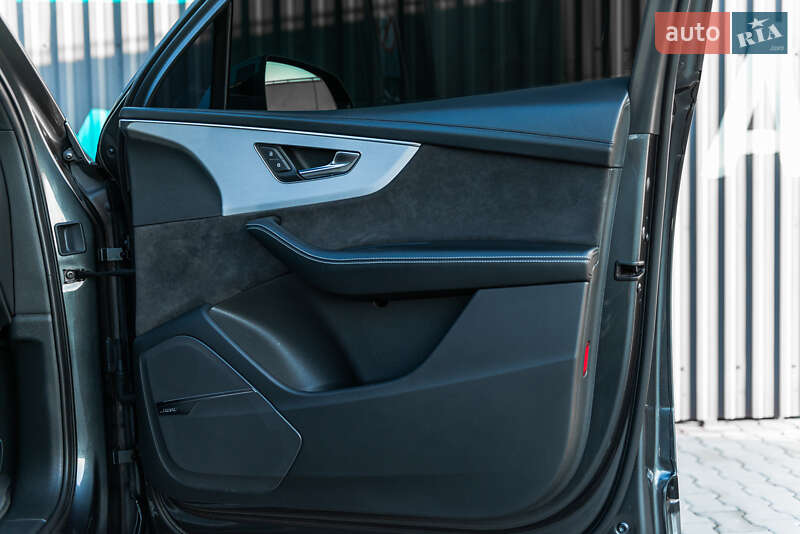 Внедорожник / Кроссовер Audi Q7 2019 в Мукачево