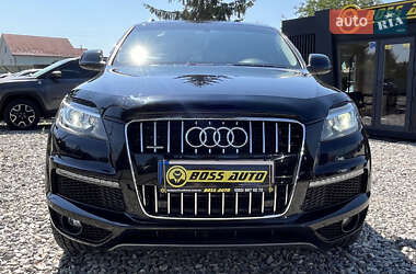 Позашляховик / Кросовер Audi Q7 2012 в 