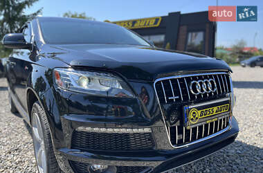Позашляховик / Кросовер Audi Q7 2012 в 