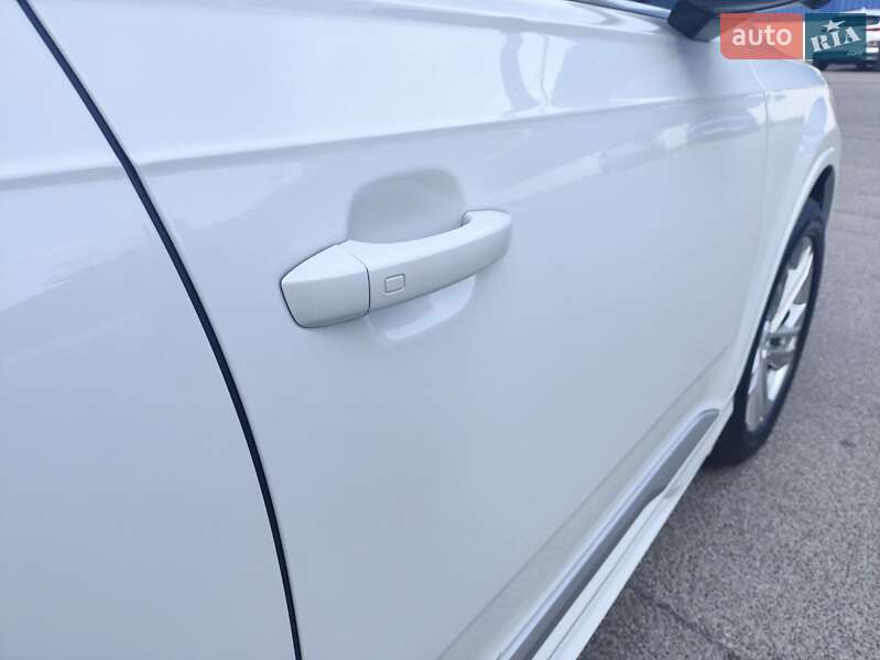 Позашляховик / Кросовер Audi Q7 2020 в Львові фото 10 Позашляховик / Кросовер Audi Q7 2020 в Львові