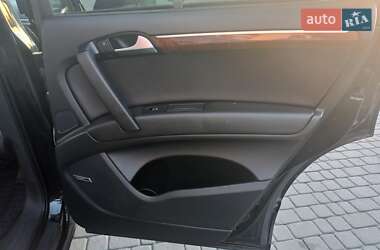 Внедорожник / Кроссовер Audi Q7 2014 в 