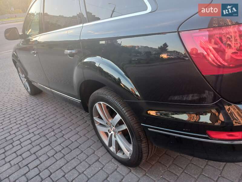 Внедорожник / Кроссовер Audi Q7 2014 в Львове