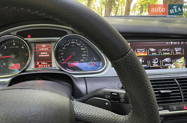 Позашляховик / Кросовер Audi Q7 2007 в 