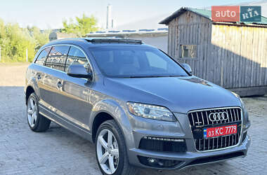 Внедорожник / Кроссовер Audi Q7 2012 в 