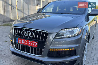 Внедорожник / Кроссовер Audi Q7 2012 в 