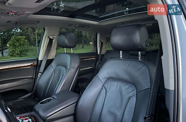 Внедорожник / Кроссовер Audi Q7 2013 в 