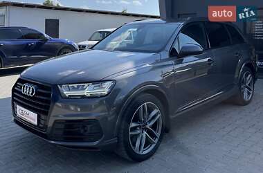 Позашляховик / Кросовер Audi Q7 2019 в Львові