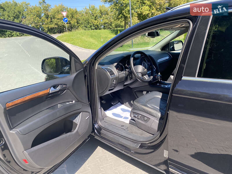 Внедорожник / Кроссовер Audi Q7 2014 в Хмельницком