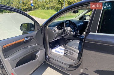 Внедорожник / Кроссовер Audi Q7 2014 в 