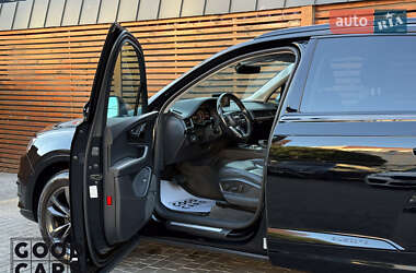 Внедорожник / Кроссовер Audi Q7 2019 в 