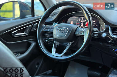 Внедорожник / Кроссовер Audi Q7 2019 в 