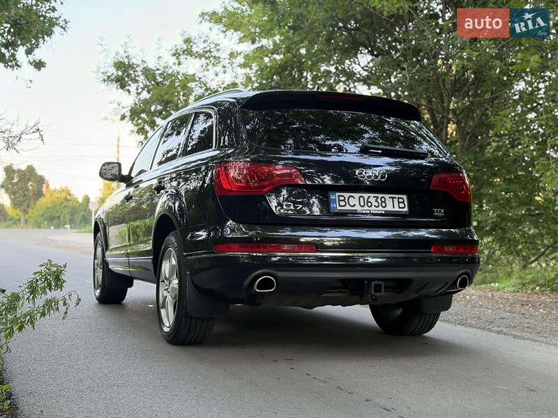 Внедорожник / Кроссовер Audi Q7 2012 в Стрые
