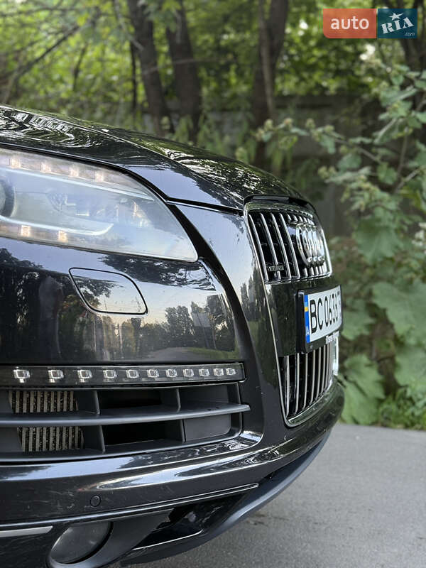 Внедорожник / Кроссовер Audi Q7 2012 в Стрые