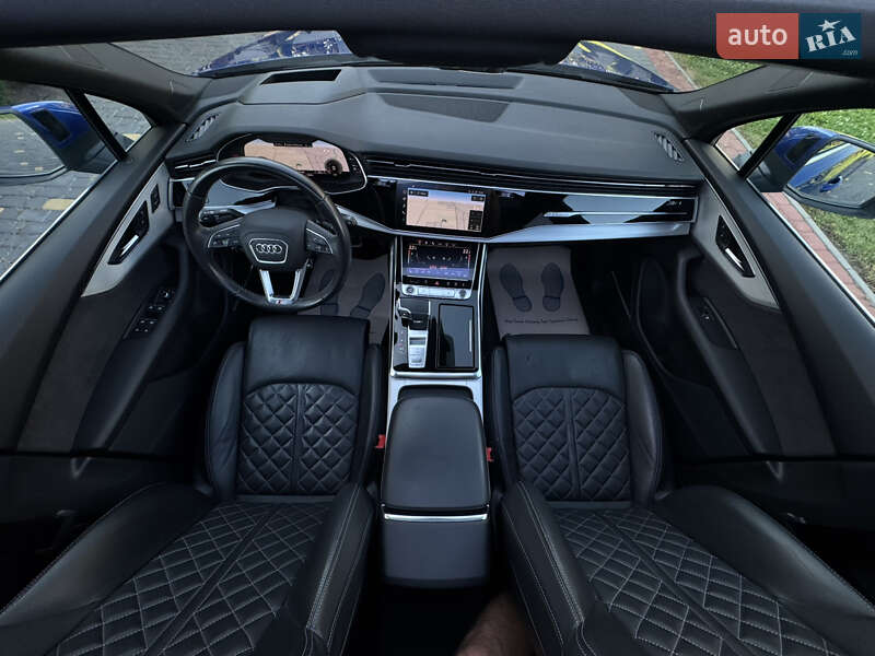 Внедорожник / Кроссовер Audi Q7 2021 в Киеве