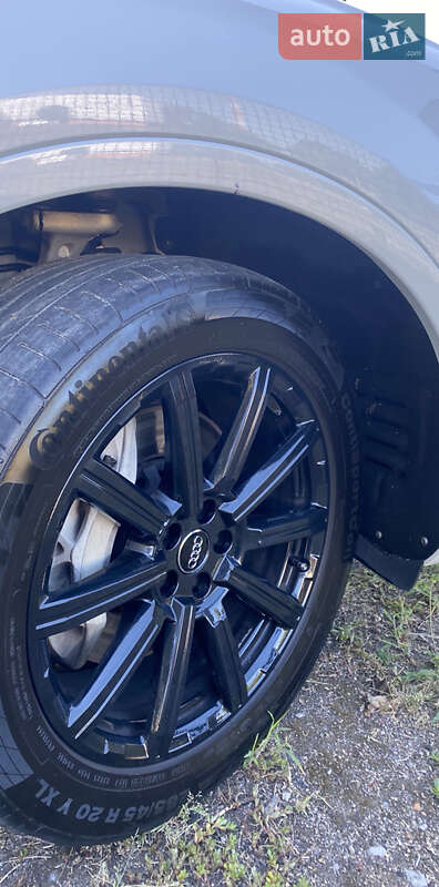 Позашляховик / Кросовер Audi Q7 2016 в Дніпрі фото 40 Позашляховик / Кросовер Audi Q7 2016 в Дніпрі