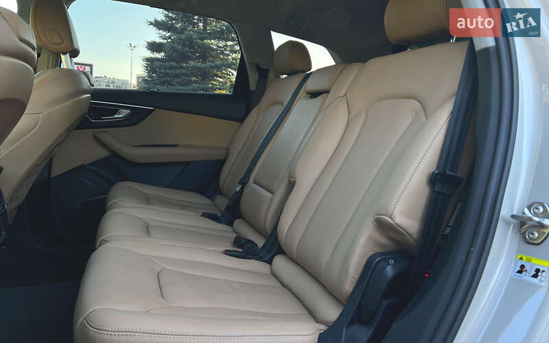 Внедорожник / Кроссовер Audi Q7 2020 в Львове