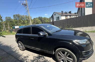 Внедорожник / Кроссовер Audi Q7 2013 в 