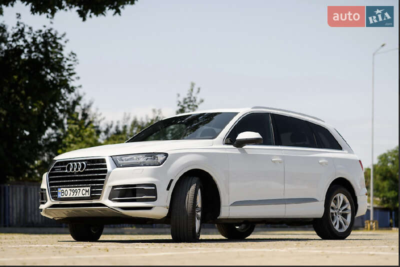 Внедорожник / Кроссовер Audi Q7 2018 в Тернополе