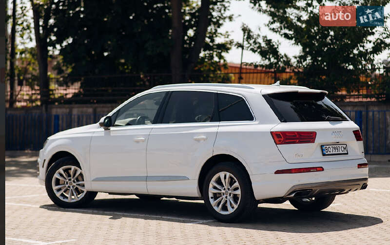 Внедорожник / Кроссовер Audi Q7 2018 в Тернополе
