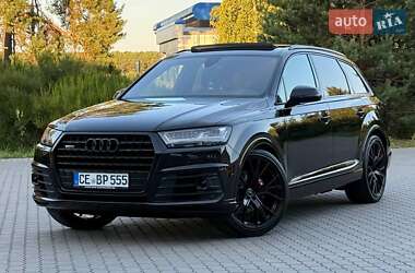 Внедорожник / Кроссовер Audi Q7 2019 в 