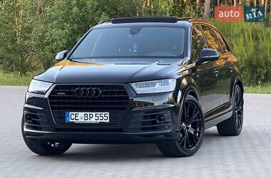 Внедорожник / Кроссовер Audi Q7 2019 в 