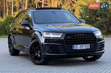 Внедорожник / Кроссовер Audi Q7 2019 в 