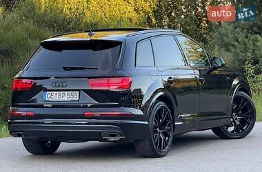 Внедорожник / Кроссовер Audi Q7 2019 в 