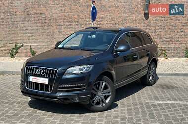 Внедорожник / Кроссовер Audi Q7 2012 в 