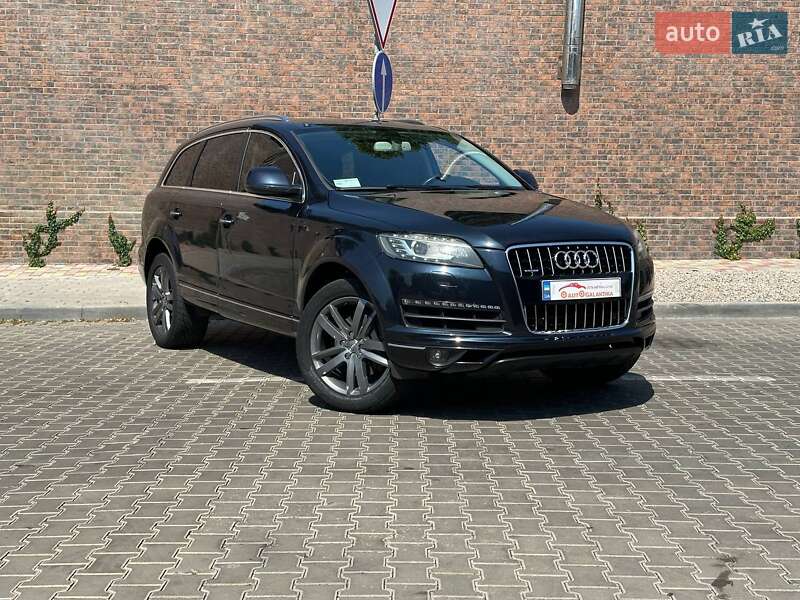 Внедорожник / Кроссовер Audi Q7 2012 в Одессе