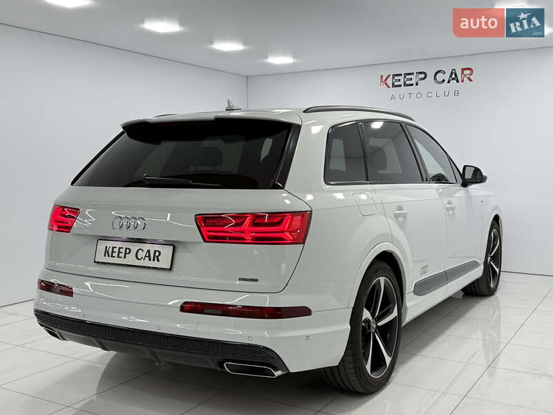 Позашляховик / Кросовер Audi Q7 2016 в Одесі
