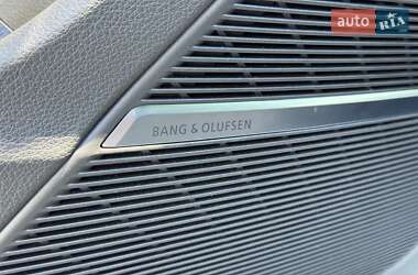 Внедорожник / Кроссовер Audi Q7 2021 в 