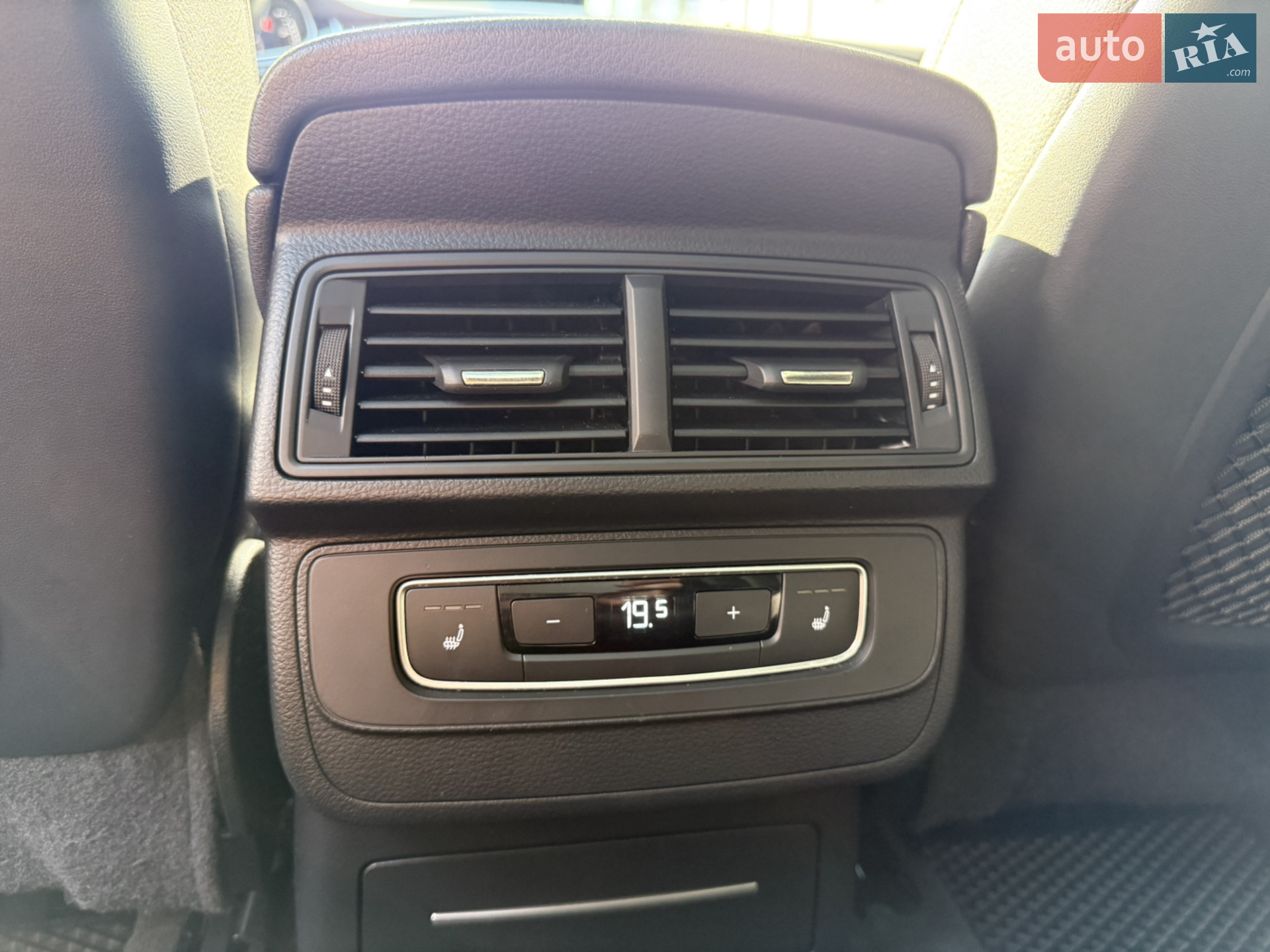 2016 Audi Q7 - мініатюра 15