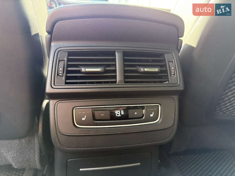 Позашляховик / Кросовер Audi Q7 2016 в Львові