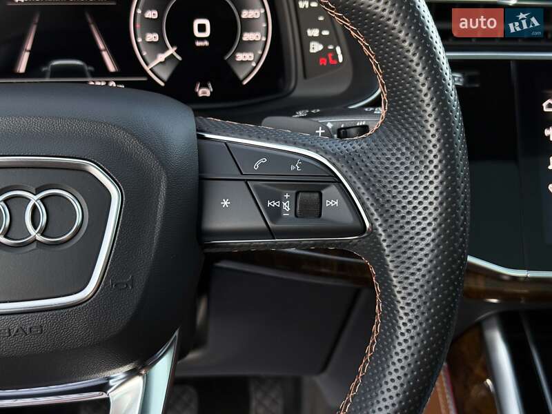 Внедорожник / Кроссовер Audi Q7 2021 в Луцке