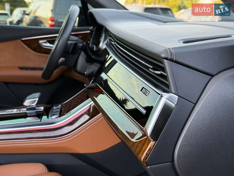 Внедорожник / Кроссовер Audi Q7 2021 в Луцке