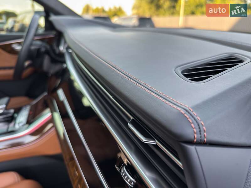 Внедорожник / Кроссовер Audi Q7 2021 в Луцке