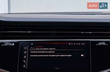 Внедорожник / Кроссовер Audi Q7 2021 в 