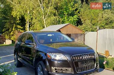 Позашляховик / Кросовер Audi Q7 2012 в 