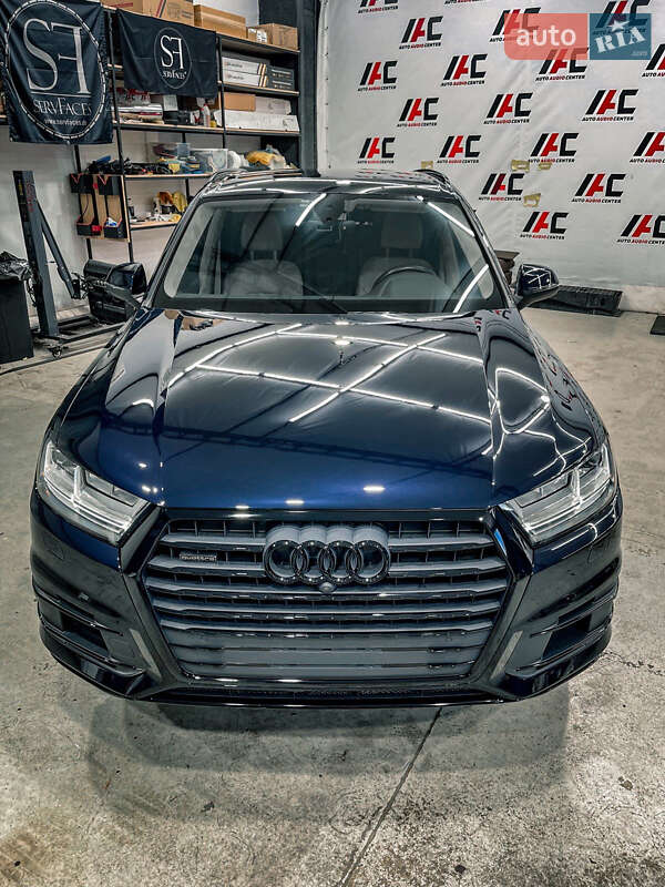 Audi Q7 2017