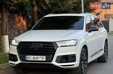 Внедорожник / Кроссовер Audi Q7 2017 в Киеве