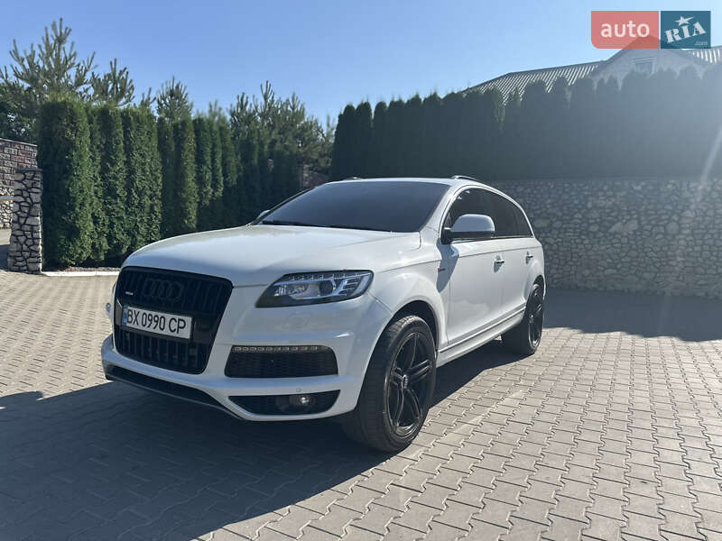 Внедорожник / Кроссовер Audi Q7 2013 в Волочиске
