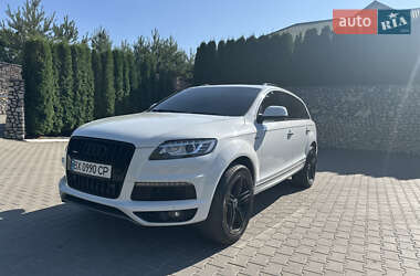 Внедорожник / Кроссовер Audi Q7 2013 в 