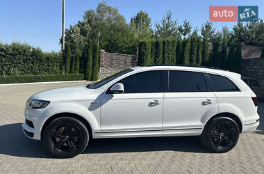 Внедорожник / Кроссовер Audi Q7 2013 в 