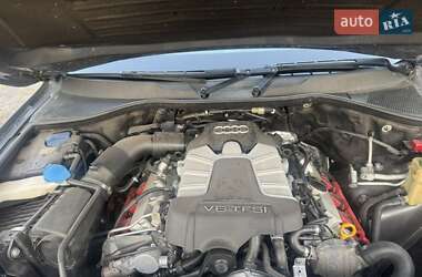 Внедорожник / Кроссовер Audi Q7 2013 в 