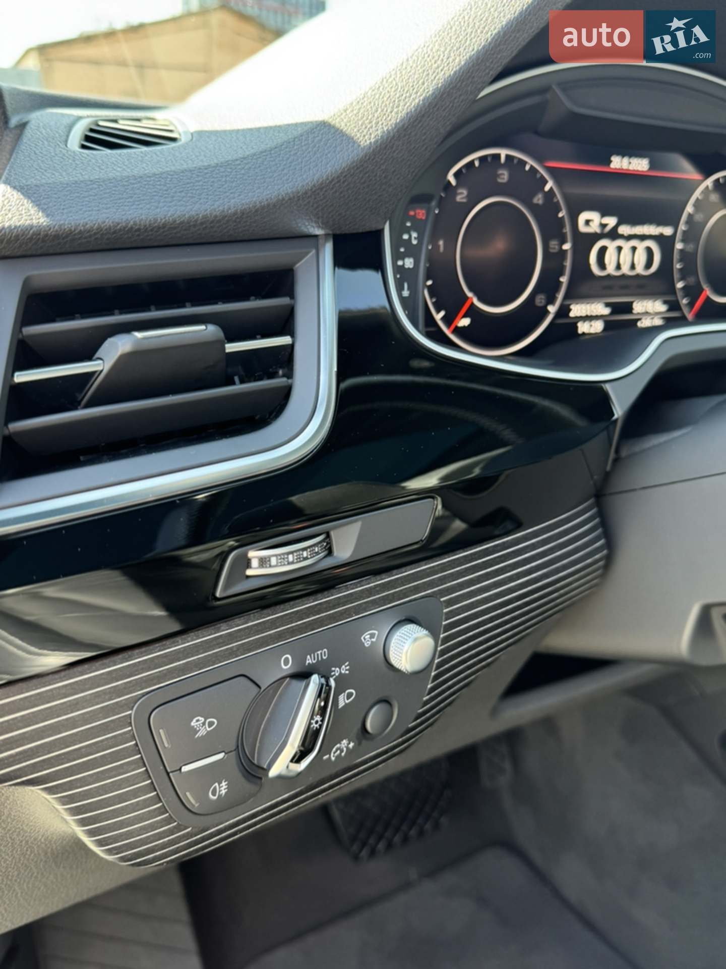 2016 Audi Q7 - мініатюра 29