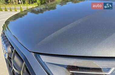 Внедорожник / Кроссовер Audi Q7 2021 в 